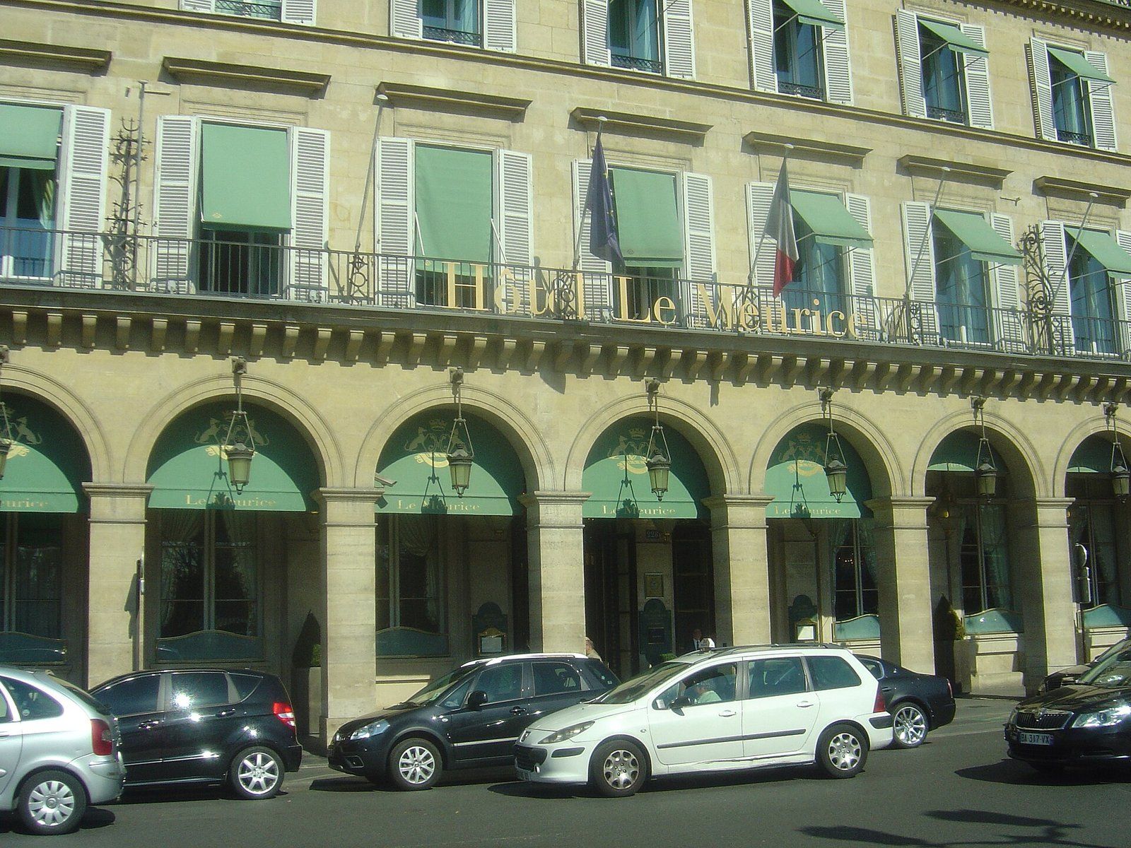 Facade of Le Meurice, 228 rue de Rivoli