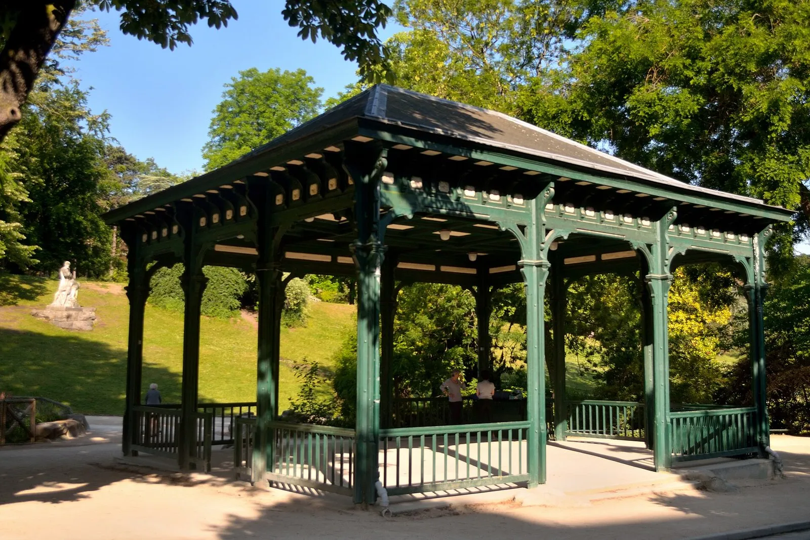 Le kiosque à musique du parc Montsouris